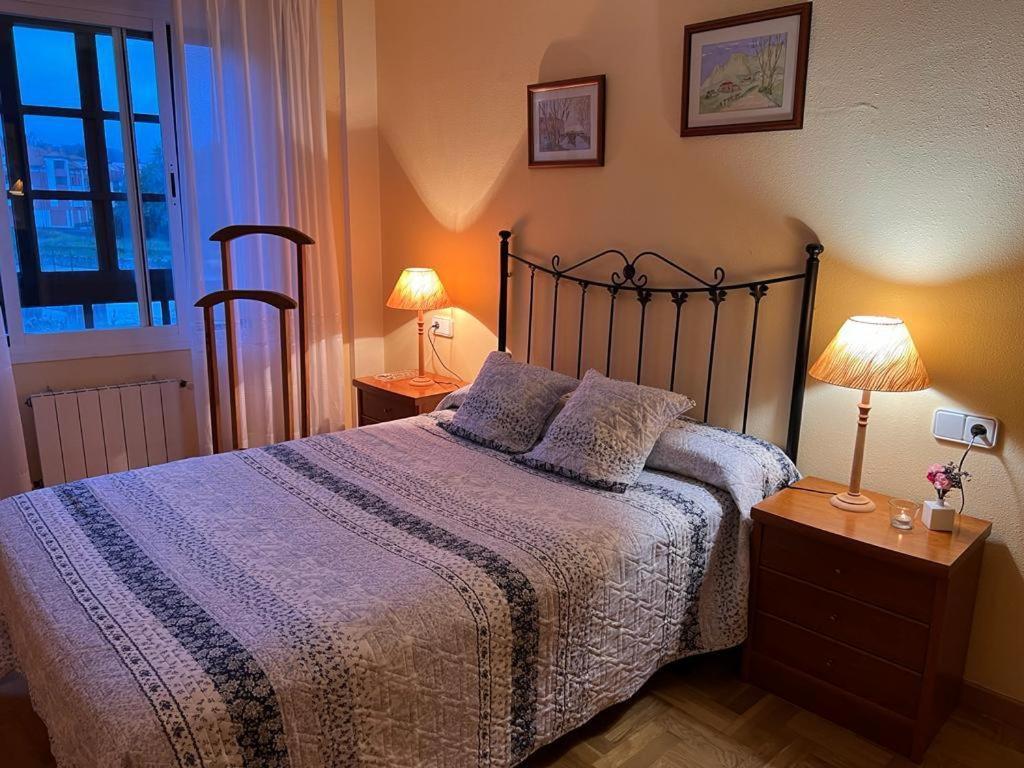 Apartamento Posada De Llanes Exteriör bild